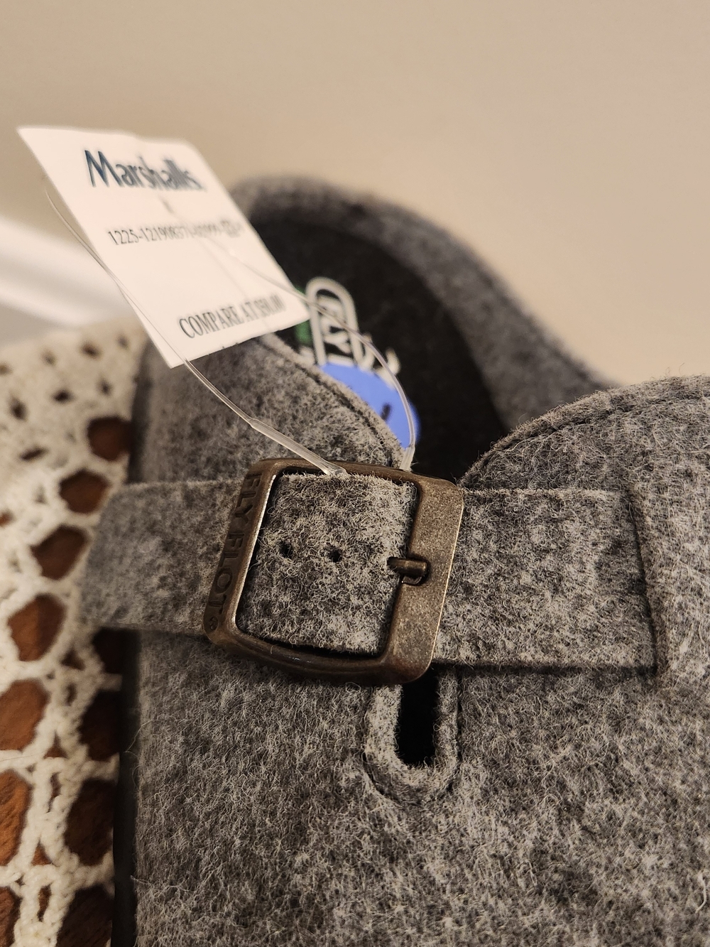Fly Flot Women's Size 7.5 Gray Felt Slip-On Clogs / Mules with Buckle NEW W TAGS - Picture 4 of 14